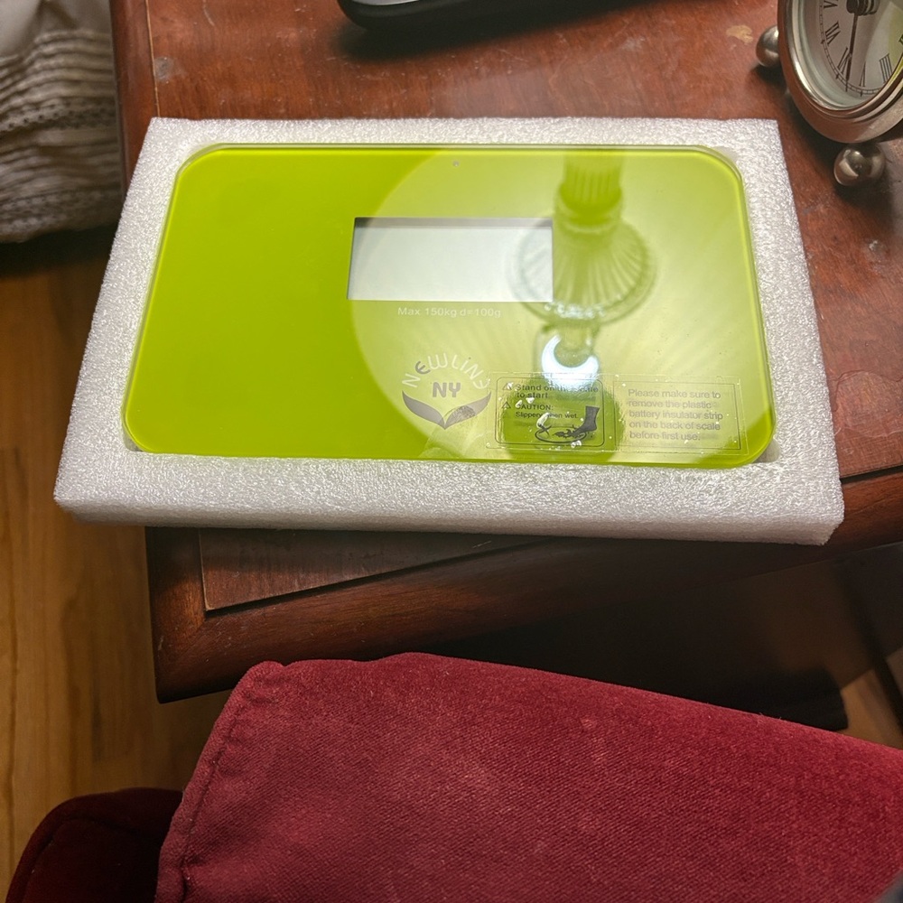 Green Digital Bathroom Scale